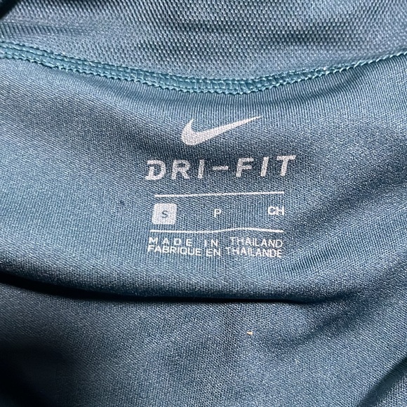 Nike women’s running shorts. - Picture 2 of 4